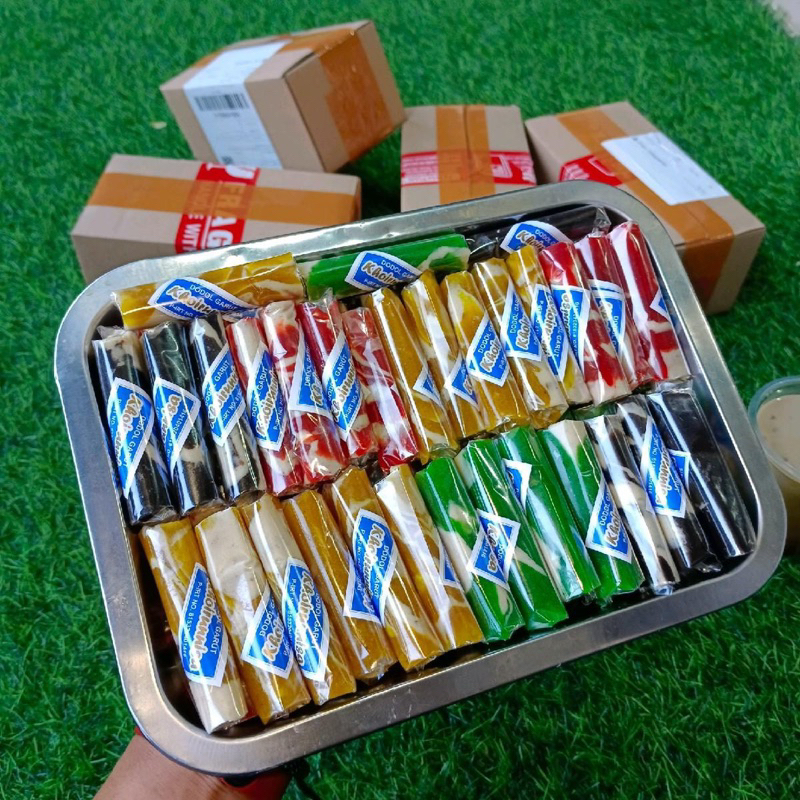 

Dodol Garut Pelangi Dodol Zebra 500-1kg Cemilan Manis Kiloan