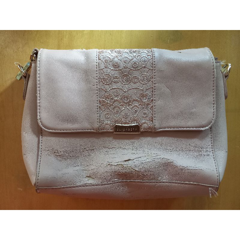 Preloved Tas wanita slingbag Elizabeth