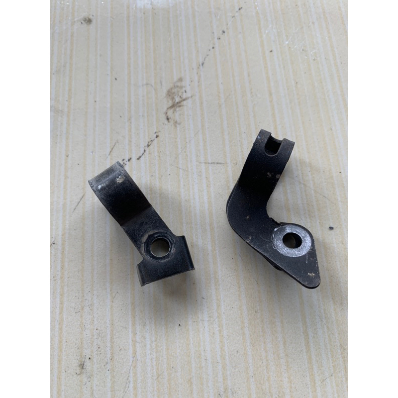 penjepit klem selang rem depan blkang tiger dan megapro ori copotan motor hrga utk sepasang atas baw