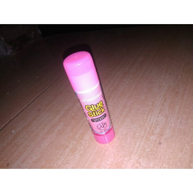 

glue stick lem kertas
