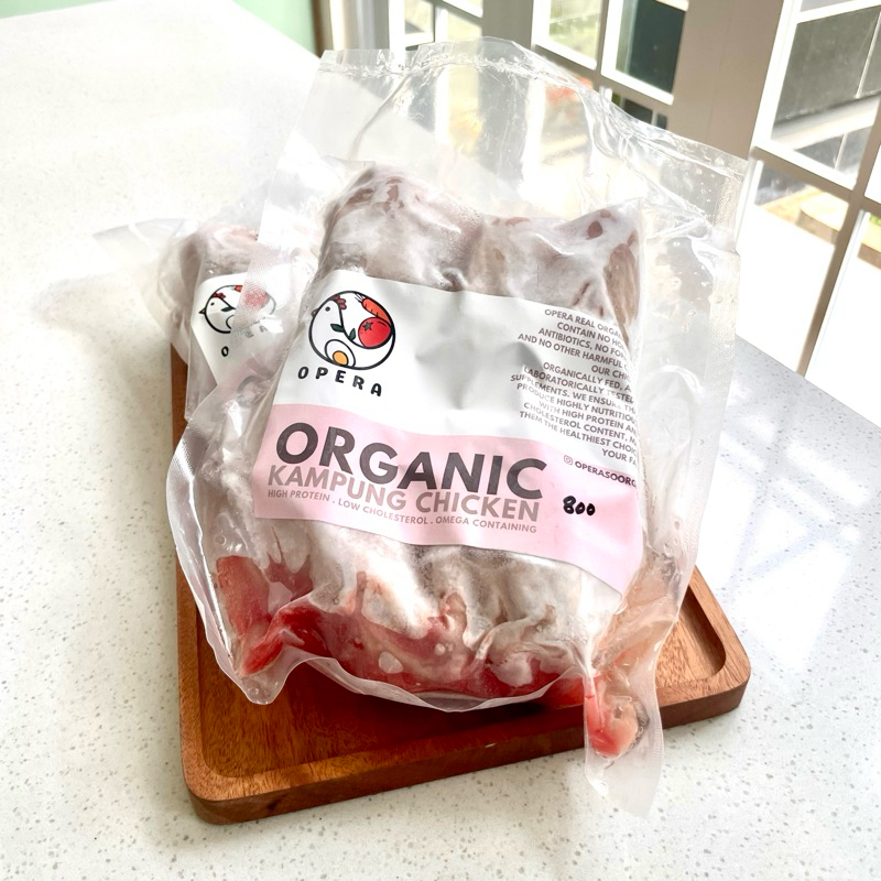 

Ayam Kampung Organik Opera 800gr Organic Frozen Chicken