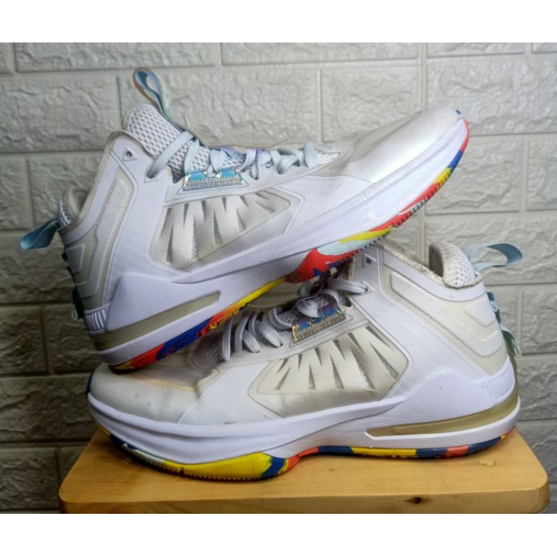 Sepatu Basket Xtep