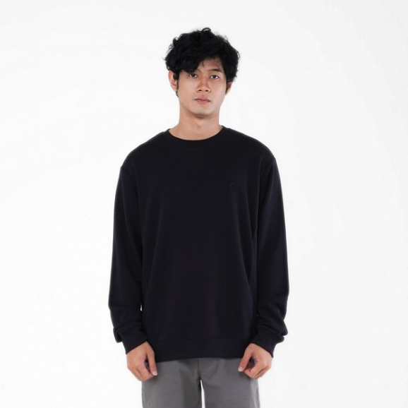 Famo Macario Crewneck Sweater Pria Frenchterry Polos Logo Bordir C010124