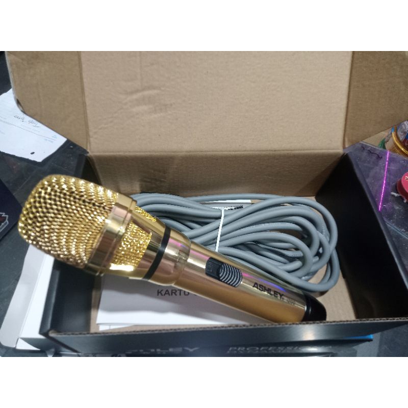 dynamic microphone ASHLEY i200