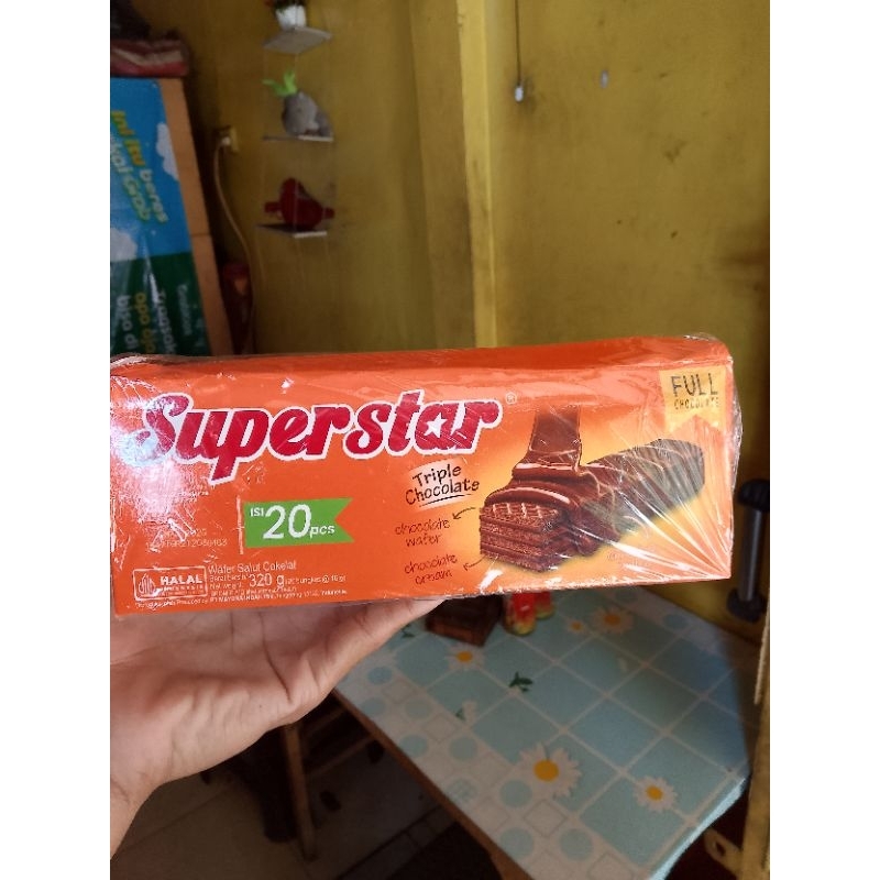 

Wafer Superstar 1Pak isi 20pcs