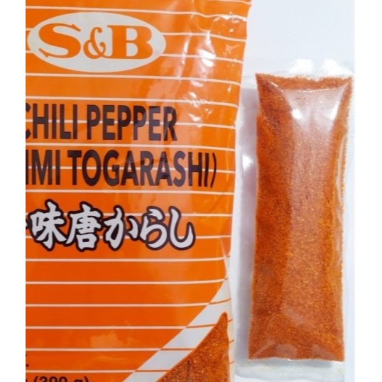 

Ichimi Togarashi REP 30GR (orange) S&B - assorted chilli pepper - cabe bubuk jepang