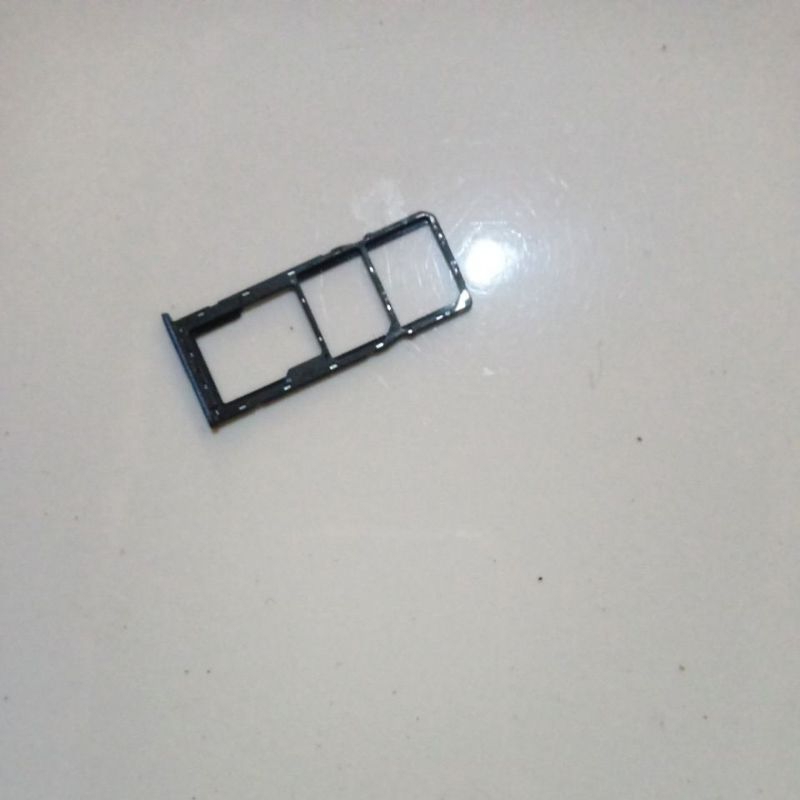 Simtray Slot Sim Oppo A12 bekas
