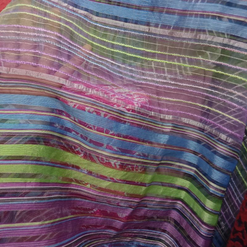Kain Organza Salur Motif Pelangi Import - Kain Organza Garmen - Kain Meteran Indt | Harga Per Seteng