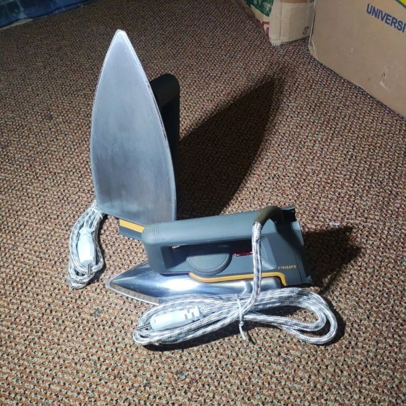 Setrika Philips HD1172 Bekas + Kabel Baru