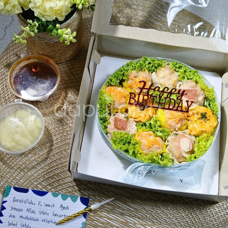 

Dimsum cake isi 10pcs - bisa dadakan - bandung