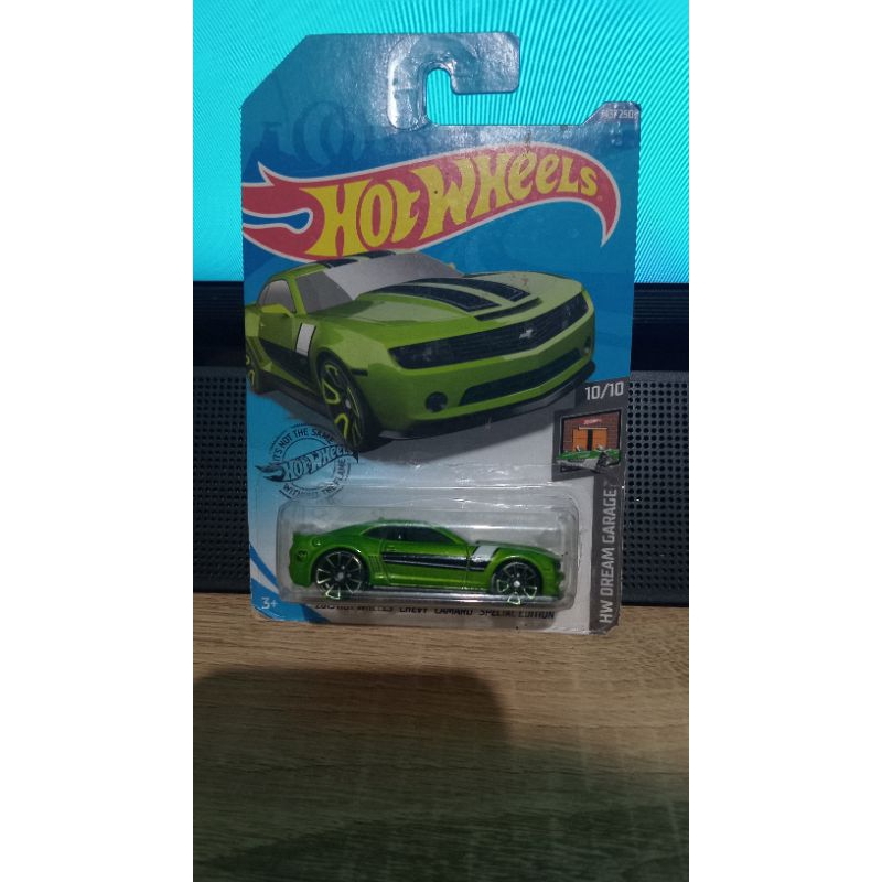 Hot Wheels Treasure Hunt Chevy Camaro Special Edition