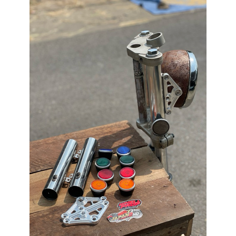 kupingan cnc whellprof kupingan lampu cb gl100 cnc