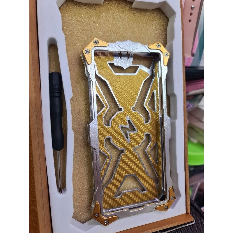 Bumper iPhone 5/5s/SE1 & 6/6S THOR IRON CASE