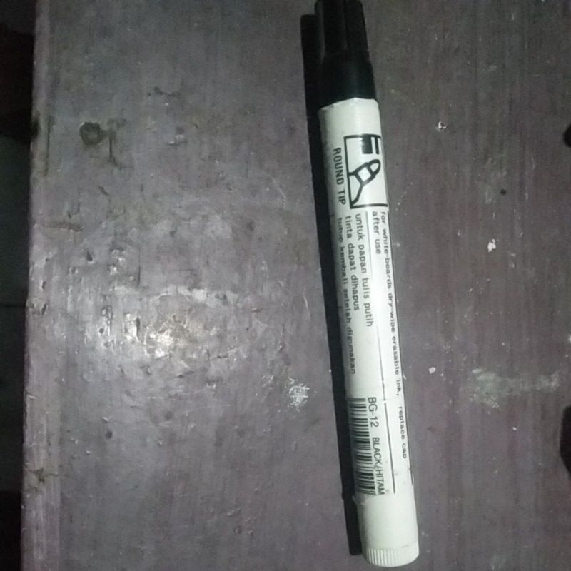 

spidol hitam
