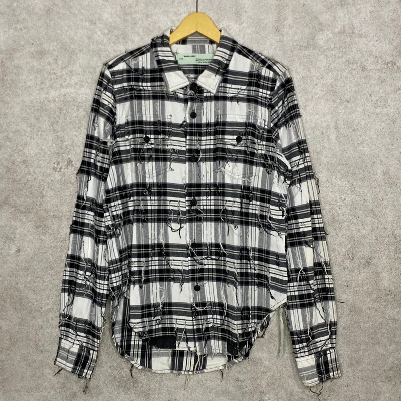 Kemeja Flanel Off White