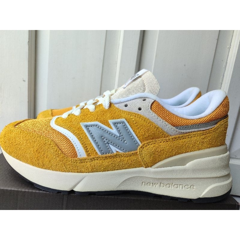 New Balance 997R