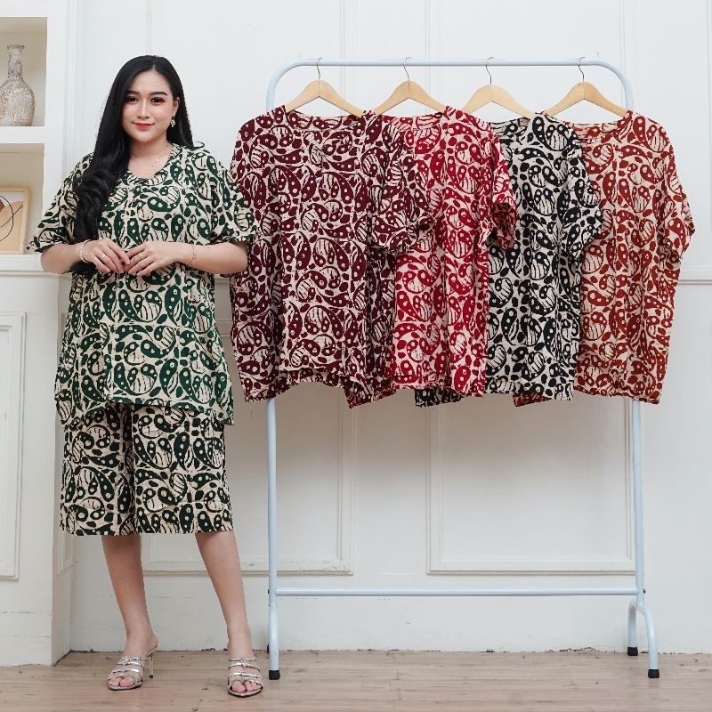 One Set Super Jumbo LD 140 Kulot Pendek Gogo Super Jumbo LD 140 Busui Friendly Lingkar Pinggang 120 