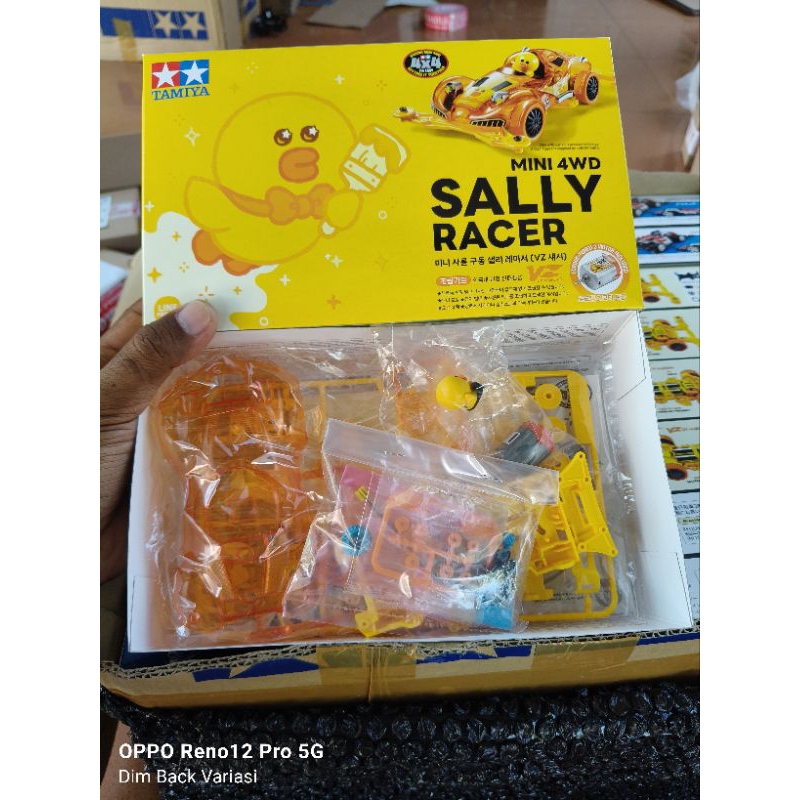 Tamiya 92452 Mini 4Wd Sally Racer Limited Edition ( Tanpa Ban & Velg Doang Sisanya kumplit semua )
