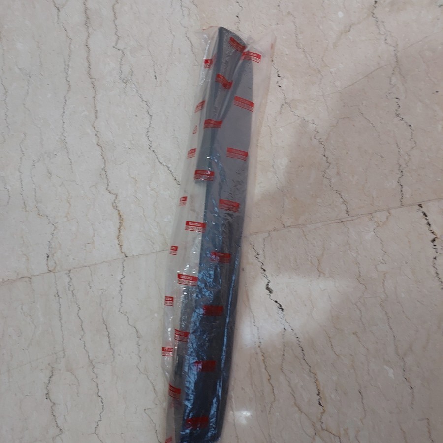 Garnish Pintu Bagasi Mobil Panther Capsul