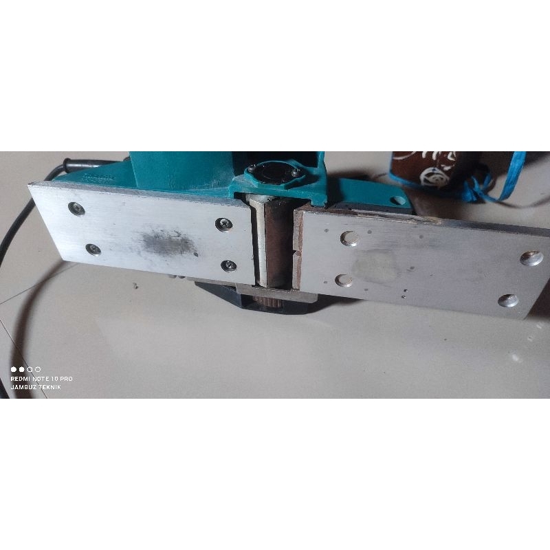 ketam makita tipe N1900B