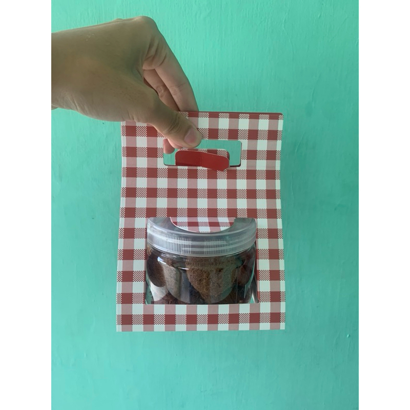 

Hampers cookies isi 120gr toples 400ml MERAH