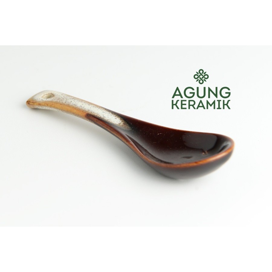 Sendok Agung Keramik
