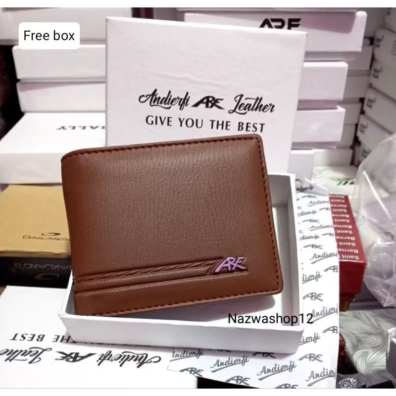 Dompet cowok pria kulit/kado Dompet laki-laki/Isi hampers cowok/kado cowok lacost baellery hilmanto 