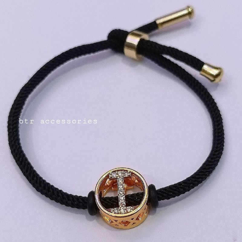 Gelang tangan tali hongkong serut + liontin inisial huruf xuping lapis emas replika 18k grosir