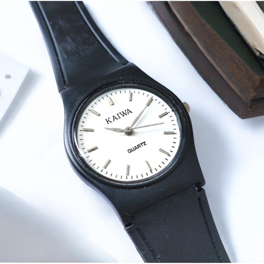 Jam Tangan Pria Analog Minimalis Warna Hitam Kaiwa 9720