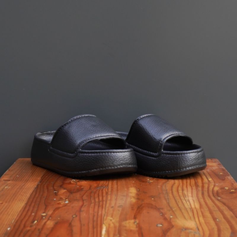 Sandal wanita polos / Sandal wedges wanita / Sandal slip on wanita / Sandal karet wanita