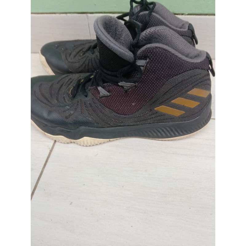 sepatu volly 43 second