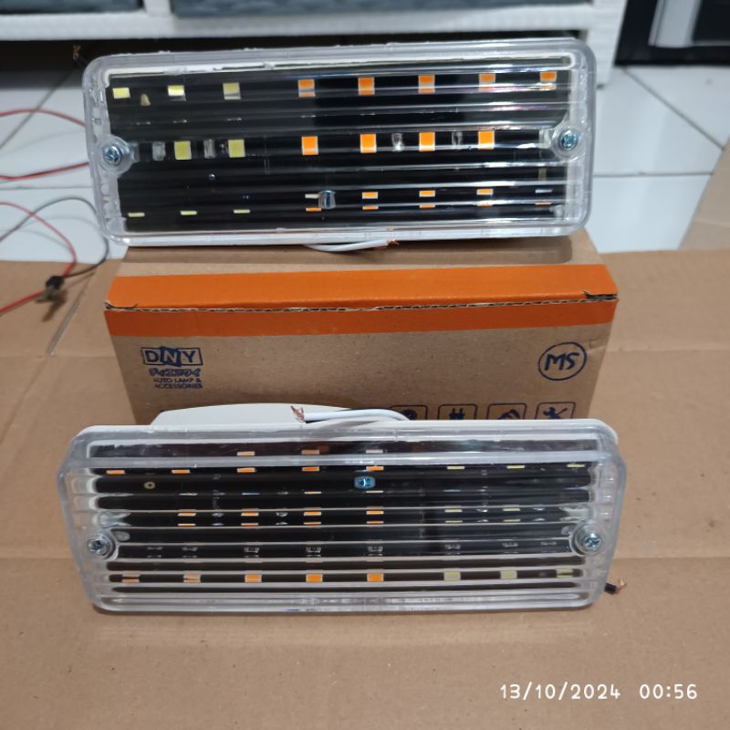 LAMPU SEIN BEMPER DEPAN SUZUKI CARRY/JIMNY/KATANA MODEL LED 1 PASANG R/L