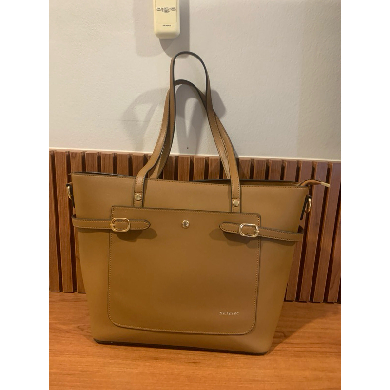 preloved belleza tote bag auth