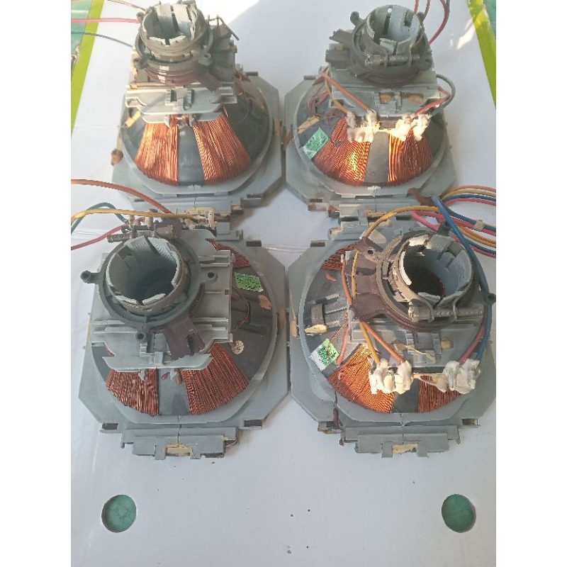 YOKE/KONDE/DEFLEKSI TV POLYTRON SLIM 21 INCH ORIGINAL WARNA ABU ABU NORMAL