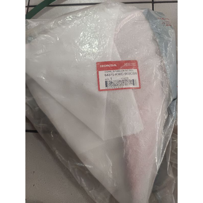 COVER DEPAN SAMPING CS1 ORIGINAL AHM COWL R MID COWL L MID WARNA 64375KWC900CSR 64375KWC900DSM 64385