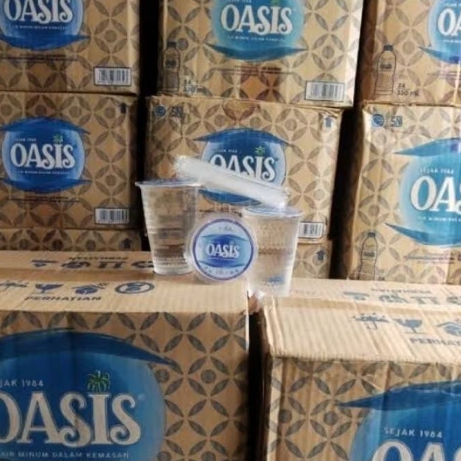 

Oasis air mineral gelas cup 240ml 1 dus isi 48 gelas