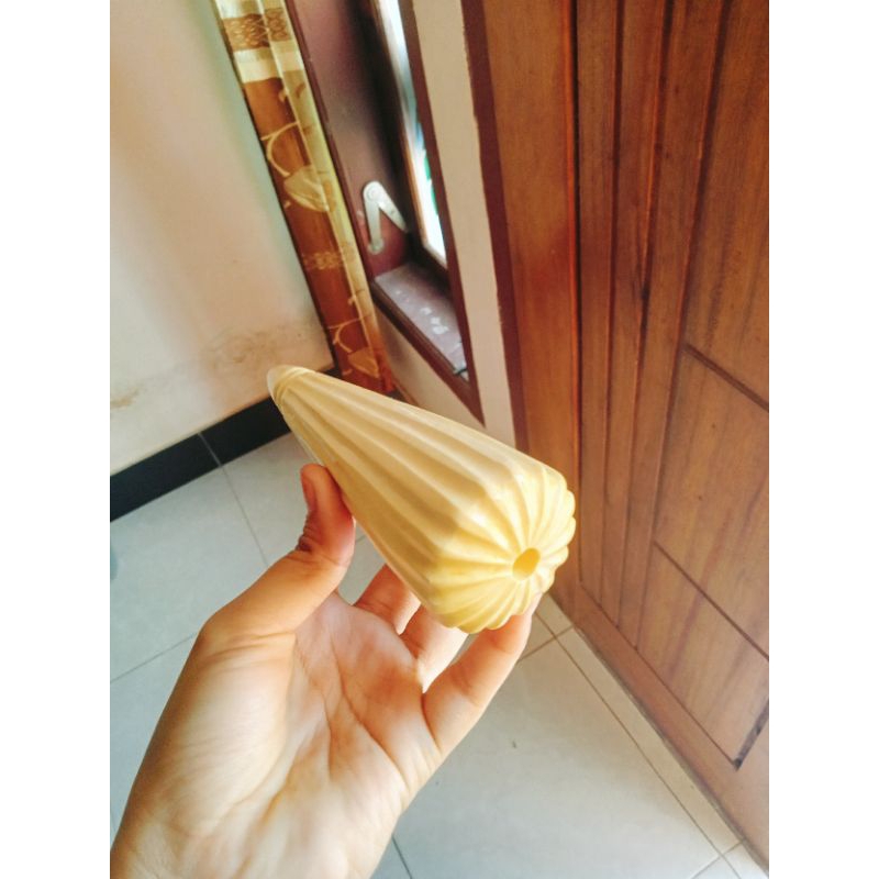 once kayu kemuning emas