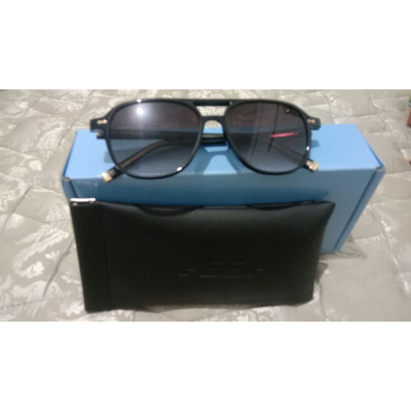Sun Glasses Peep Eyewear