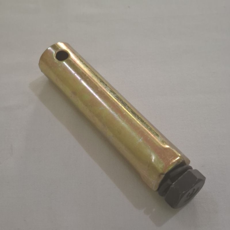 Baut Gantungan Ban Serep L 300