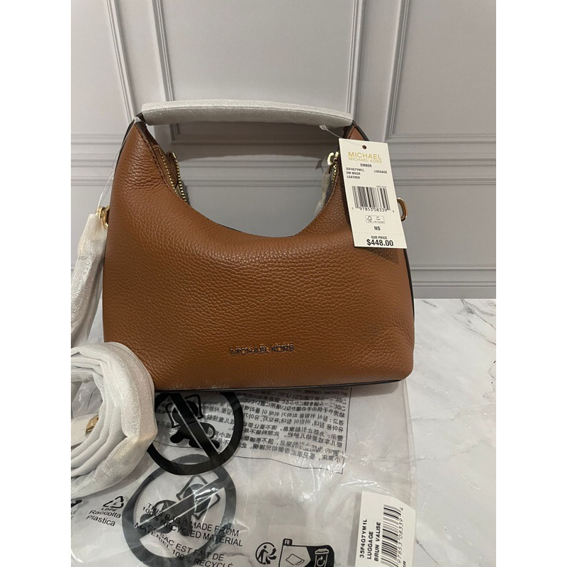 Tas Branded new original authentic Mk Ember lugagge