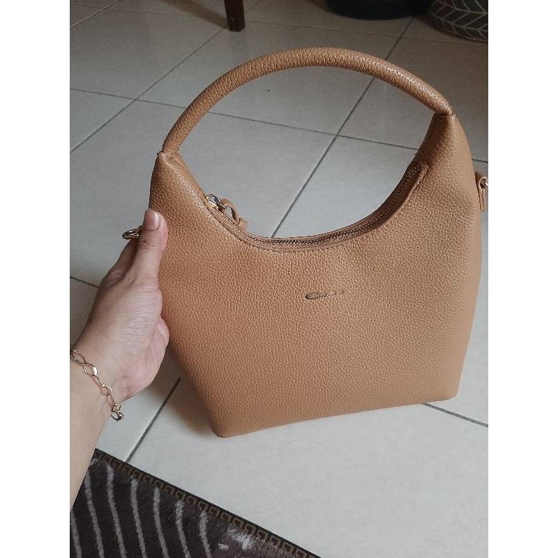 tas emsio by elizabeth