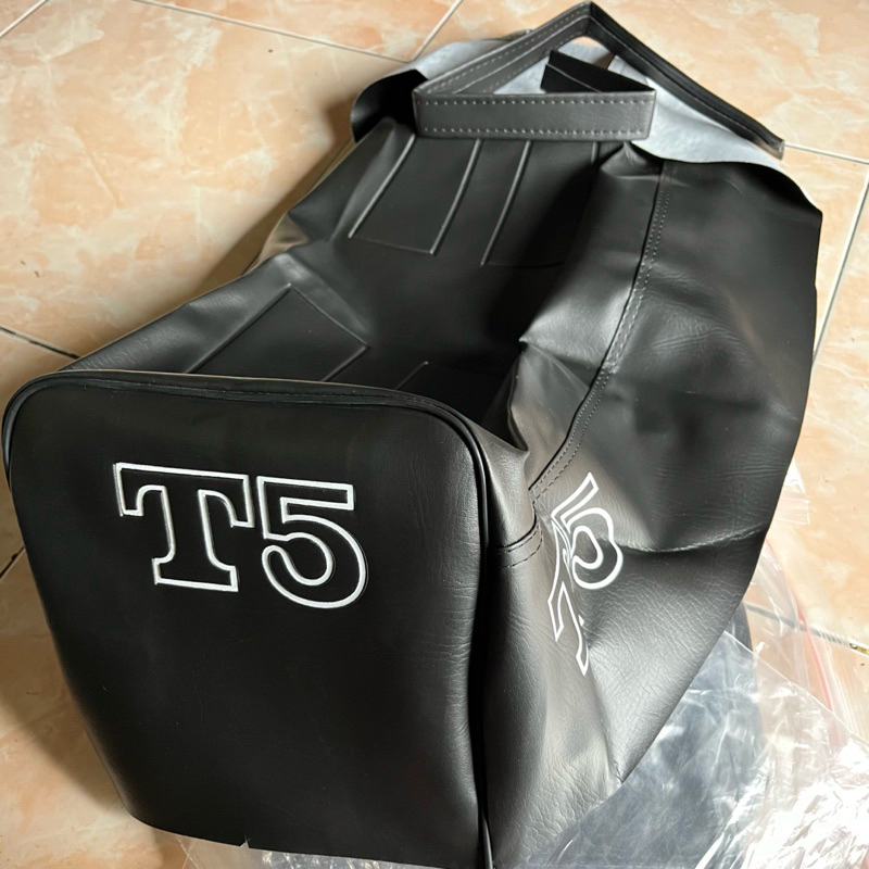 KULIT JOK PANJANG VESPA SPARTAN EXCLUSIVE EXCEL 200 T5