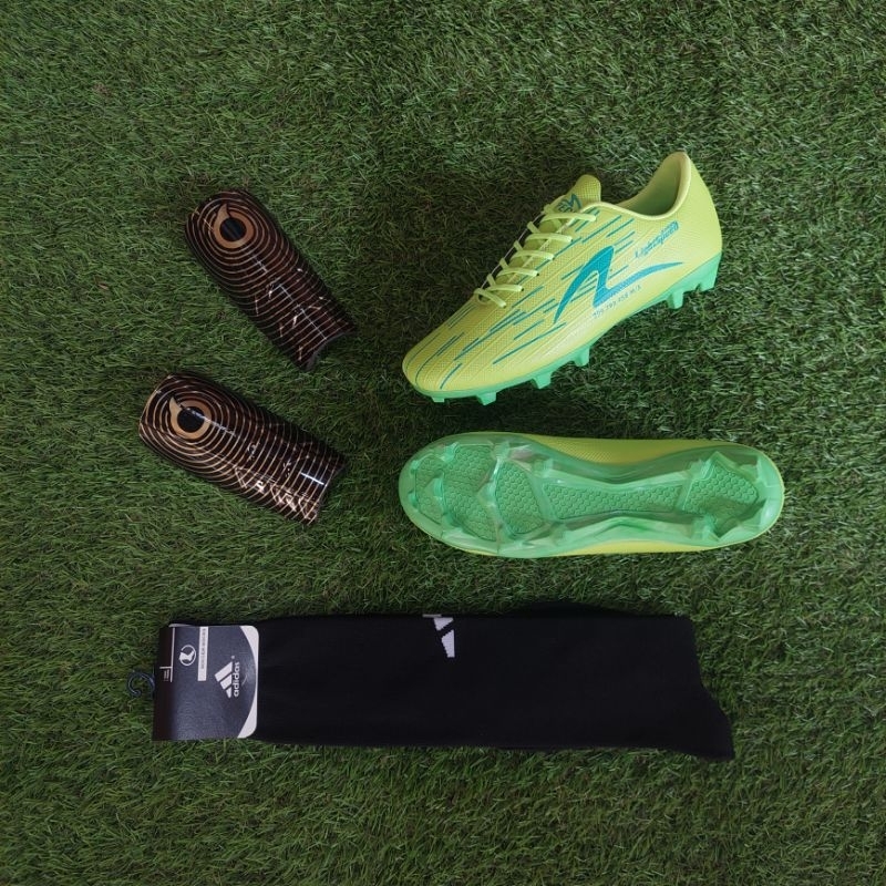 Paket Sepatu bola spec terbaru // Produsen sepatu bola