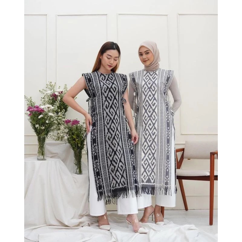 Outer Rompi Vest Wanita Tenun Etnik Panjang Tanpa Lengan