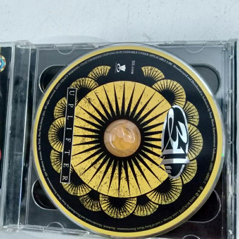 Kaset CD band 311 uplifter