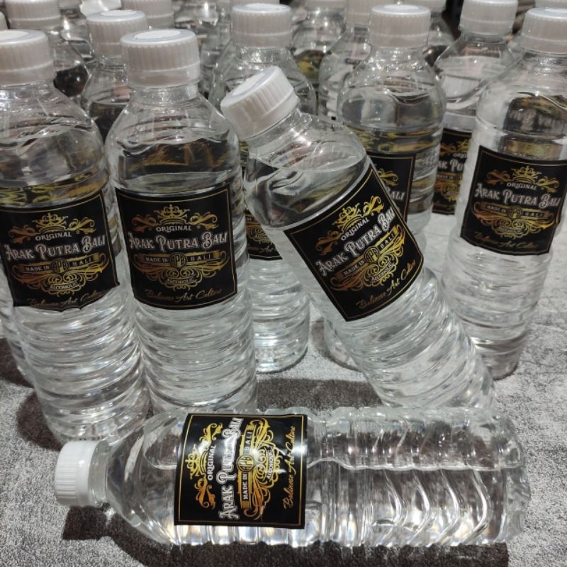 

TERMURAH ASLI MINUMAN KELAPA ORIGINAL PRODUK LOKAL KHAS PULAU DEWATA