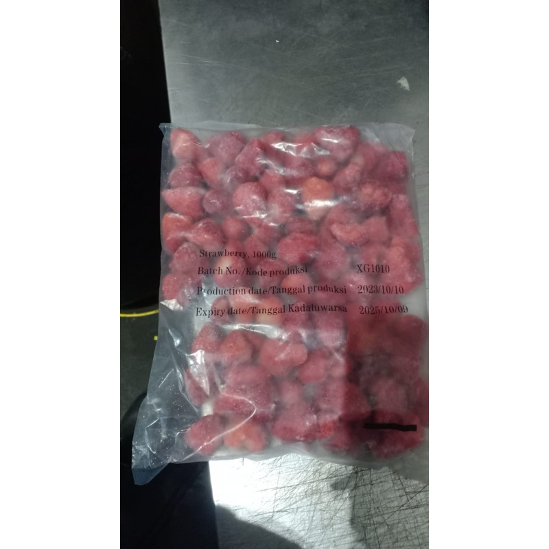 

STRAWBERRY FROZEN/BEKU 1KG