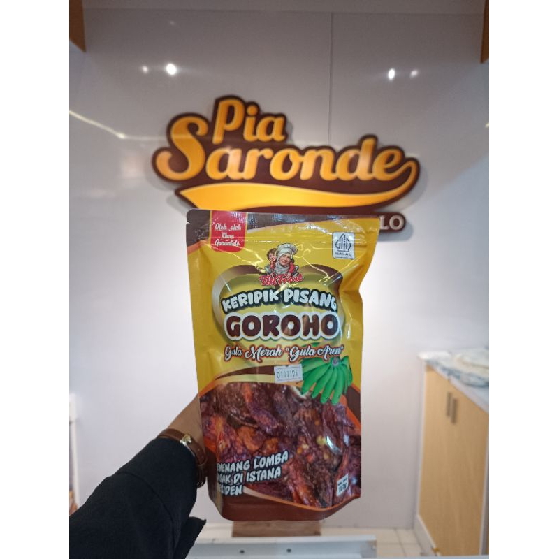 

Keripik Pisang Goroho Titi Food