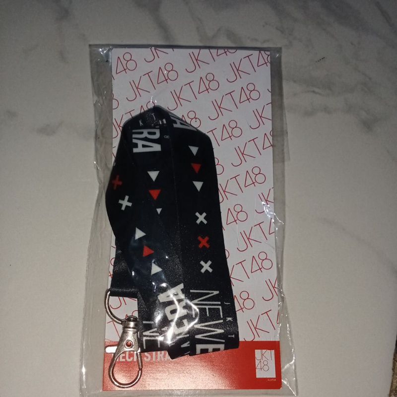 lanyard jkt48 new era
