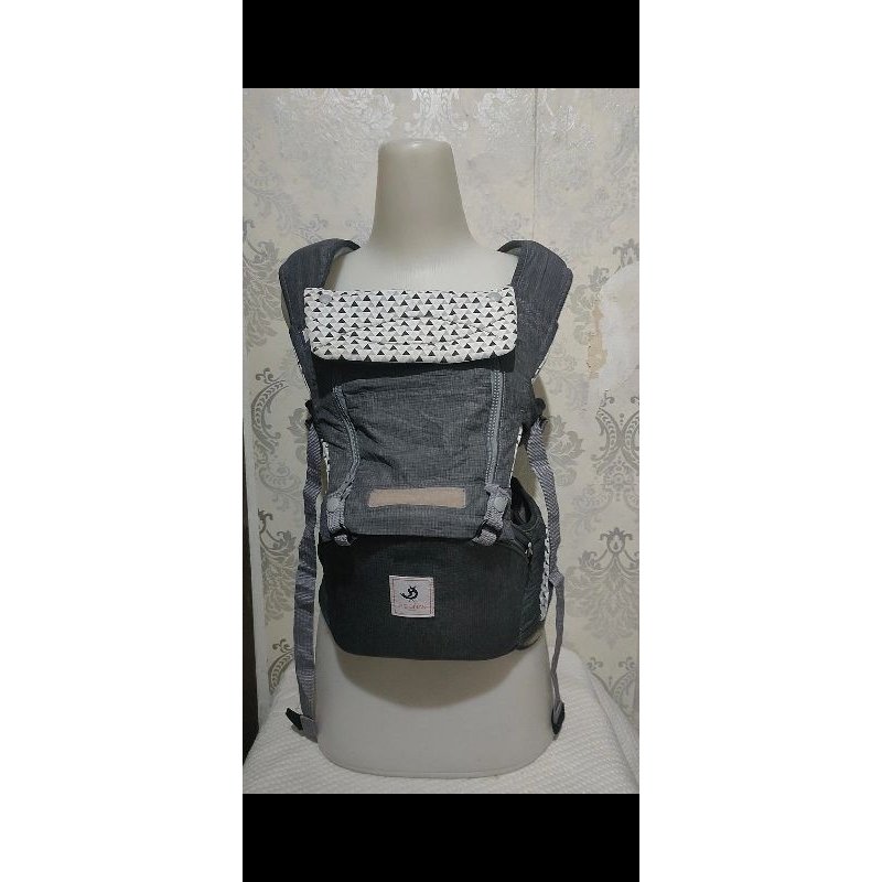 pognae hipseat carrier